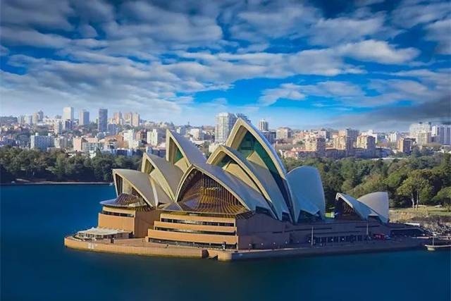 悉尼歌剧ju院介绍，悉尼歌剧院设计灵感来源