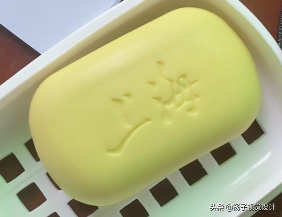 舒(shu)肤佳香皂可以用来洗头吗（油(you)性头发用肥皂洗头好吗）-悠嘻(xi)资讯网